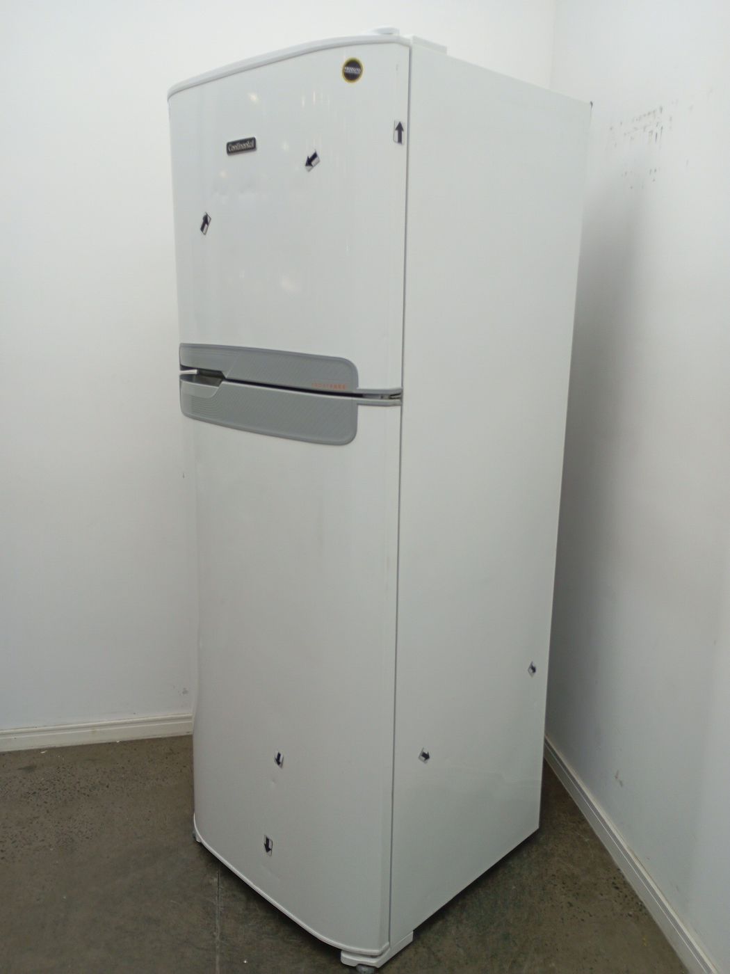 REFRIGERADOR CONTINENTAL TC56 DUAS PORTAS FRO
