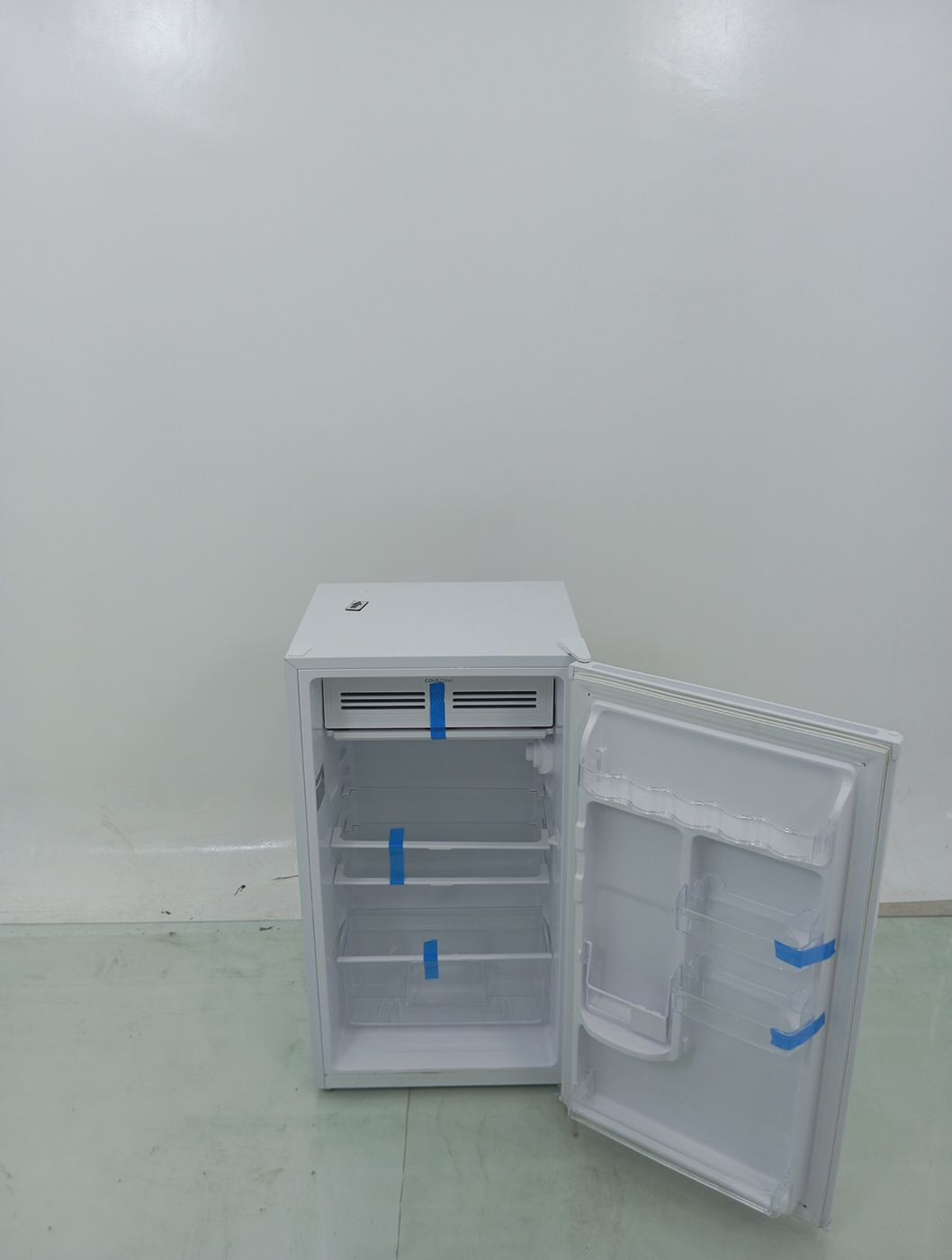 FRIGOBAR ELECTROLUX EM90 90L EFFICIENT COM CO