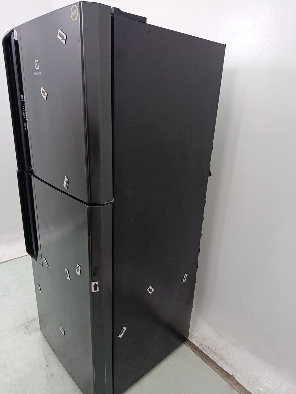 GELADEIRA ELECTROLUX IF55B - FROST FREE INVER