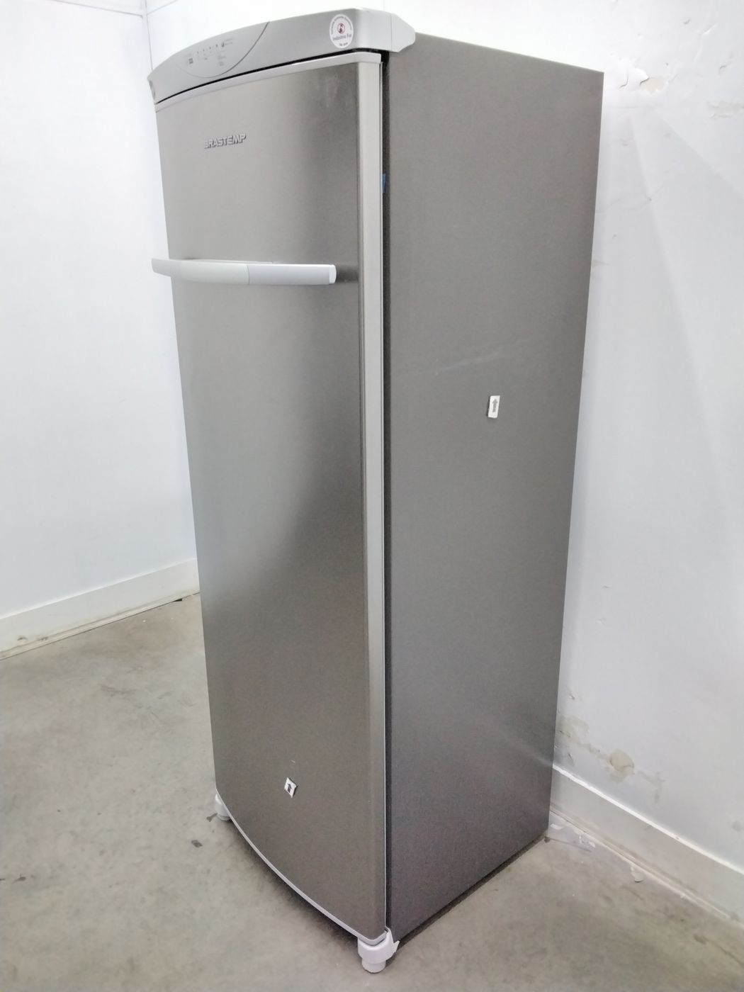 Freezer Brastemp 228l Vertical Flex Frost Free 1 Porta Inox TudoBônus