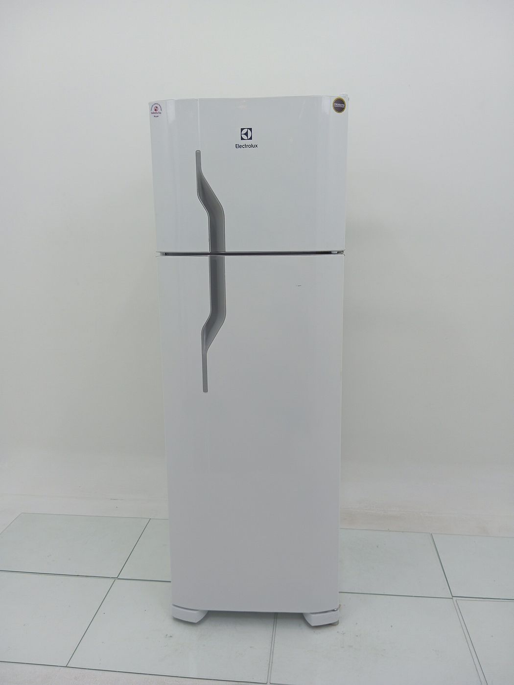 REFRIGERADOR ELECTROLUX DC35A   DUAS PORTAS C
