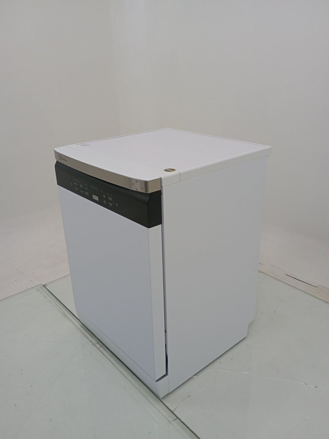 LAVA LOUCAS ELECTROLUX LL14B - Lava Louça Ele