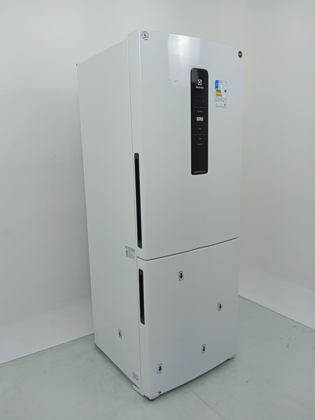 REFRIGERADOR ELECTROLUX IB7 FROST FREE INVERT