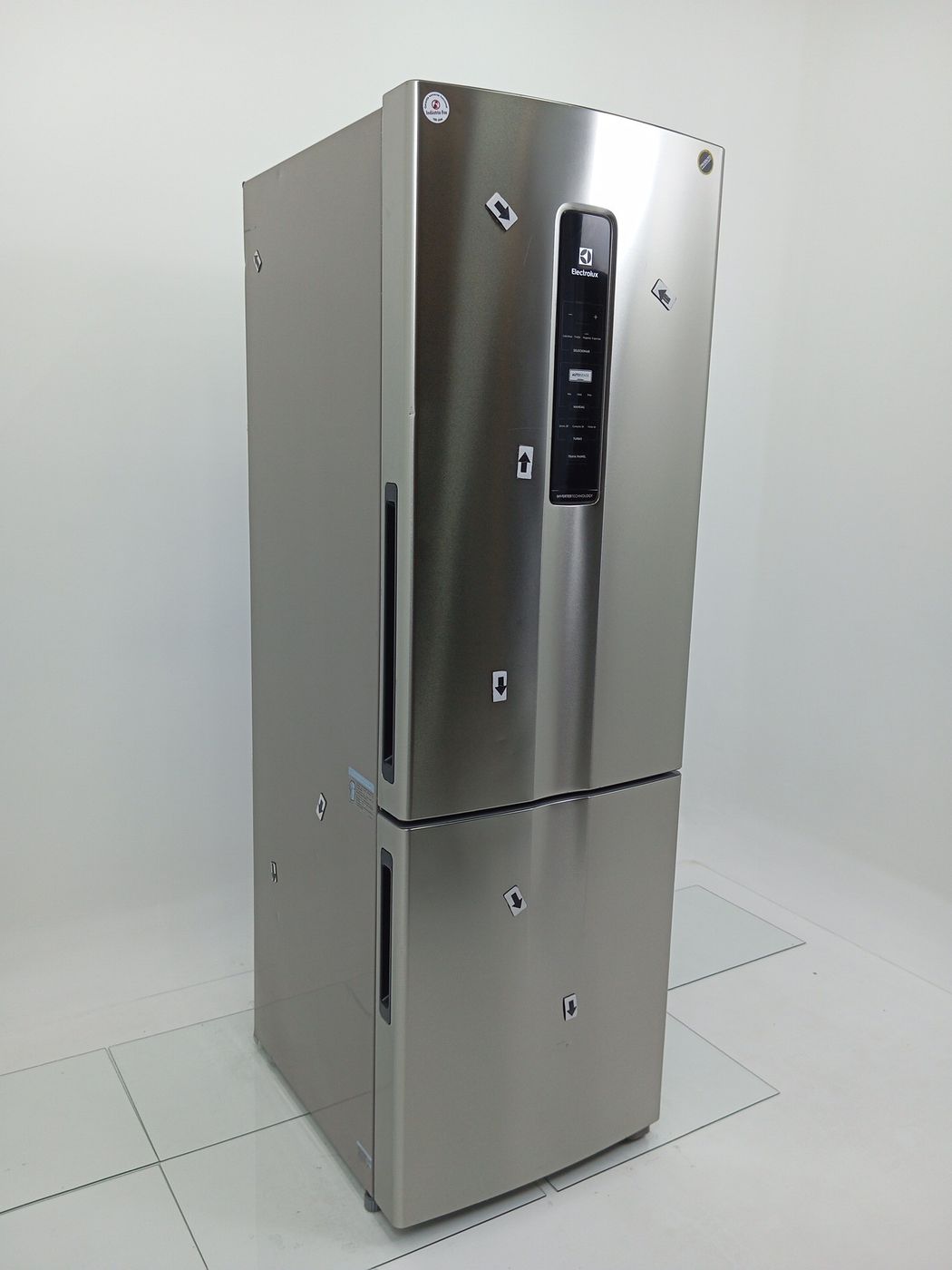 REFRIGERADOR ELECTROLUX IB45S 2 PORTAS INVERS