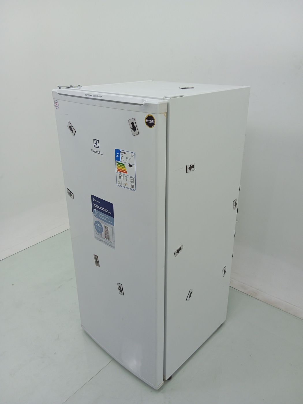 FREEZER ELECTROLUX FEI19 Freezer Vertical Ele