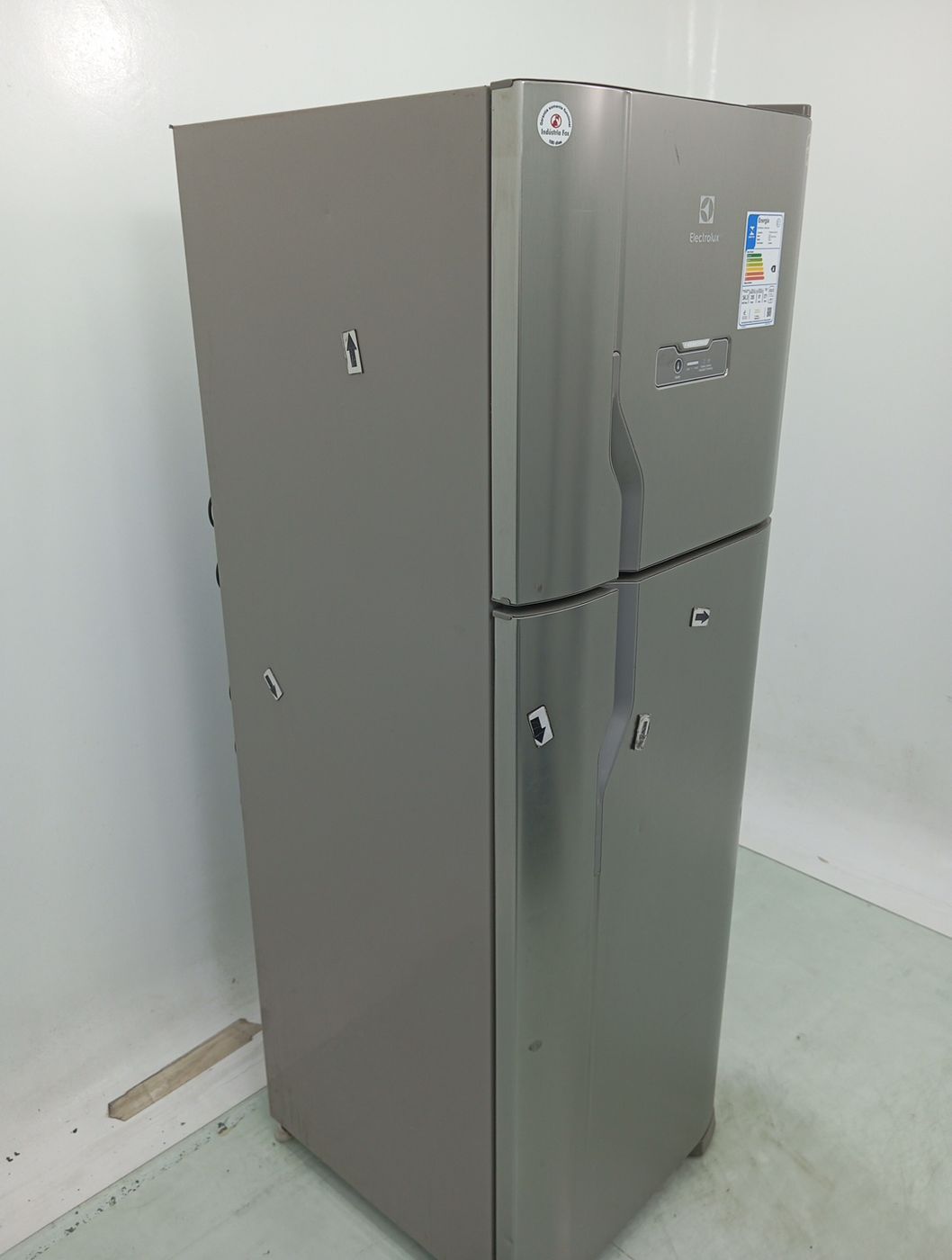GELADEIRA ELECTROLUX DFX41 FROST FREE 371L DU