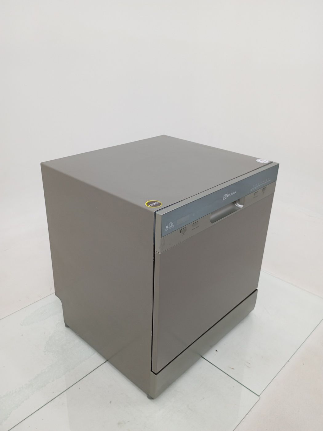LAVA LOUCAS ELECTROLUX LL08S - Lava Louça Ele