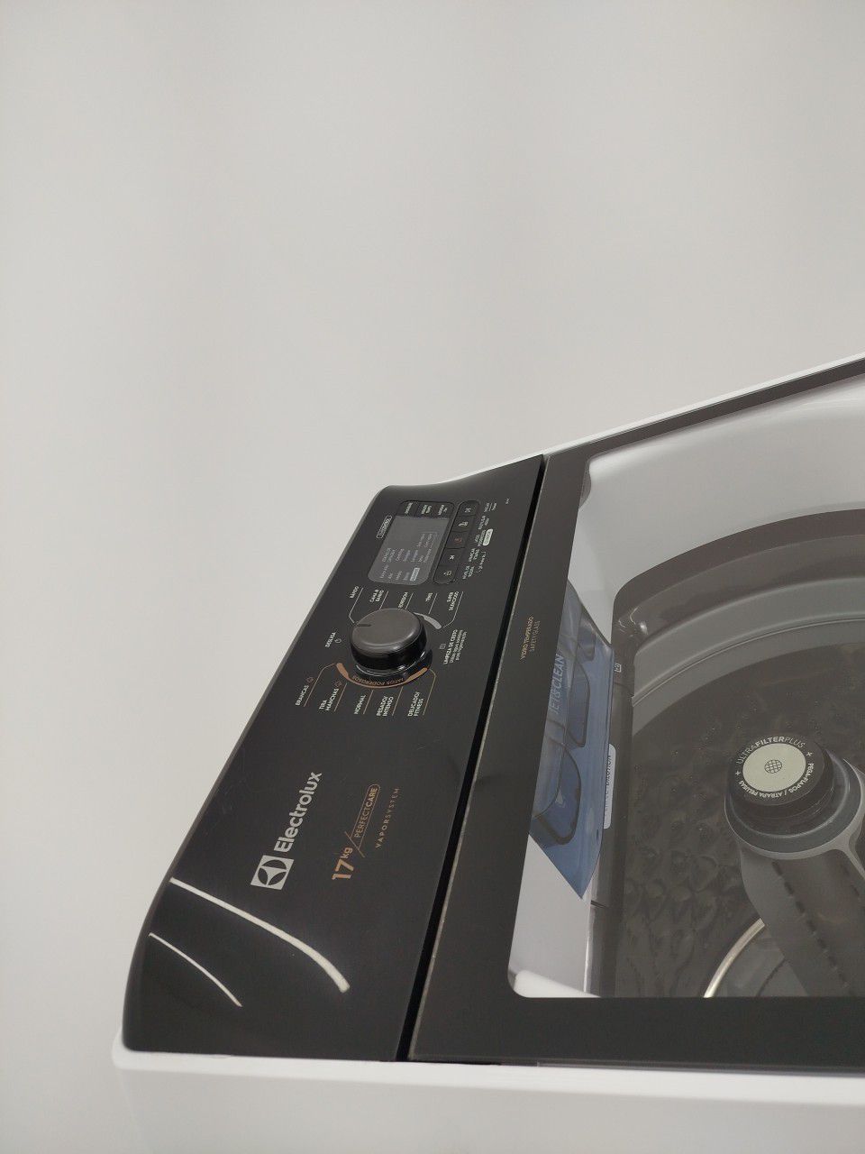 LAVADORA ELECTROLUX LEV17 17KG PERFECT CARE C