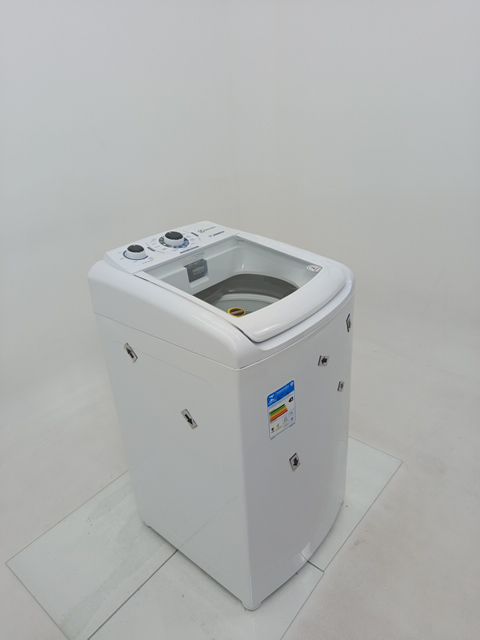 LAVADORA ELECTROLUX LED09 - Lavadora Electrol
