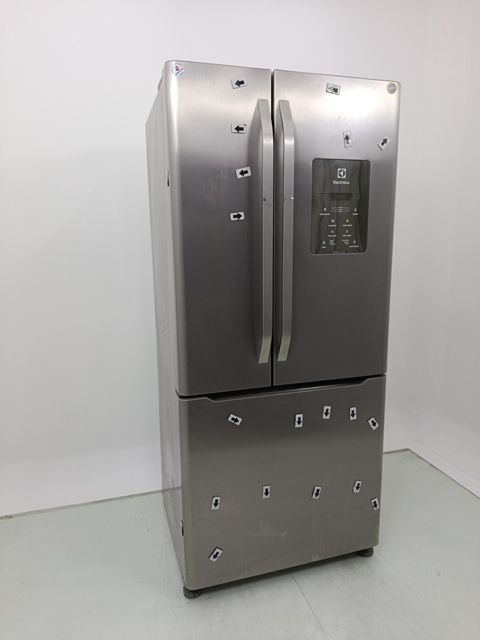REFRIGERADOR ELECTROLUX DM84X - Refrigerador 