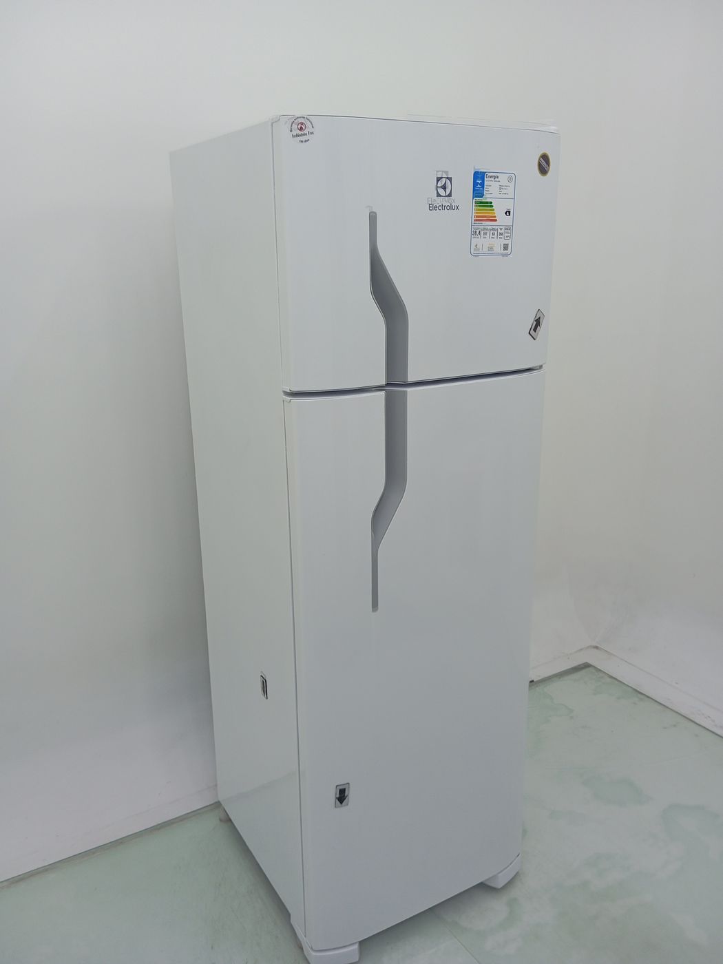 REFRIGERADOR ELECTROLUX DC35A CYCLE DEFROST 2