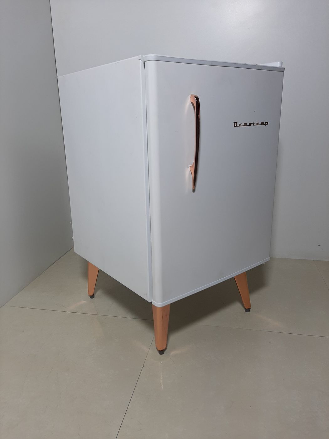 REFRIGERADOR BRASTEMP RETRO   76L - BRANCO