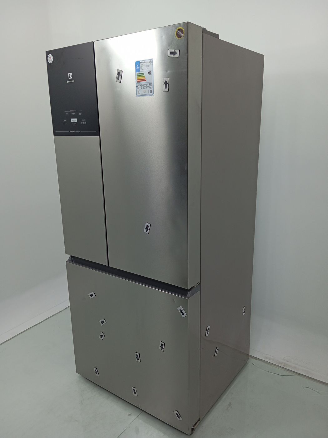 REFRIGERADOR ELECTROLUX IM8S - Refrigerador E