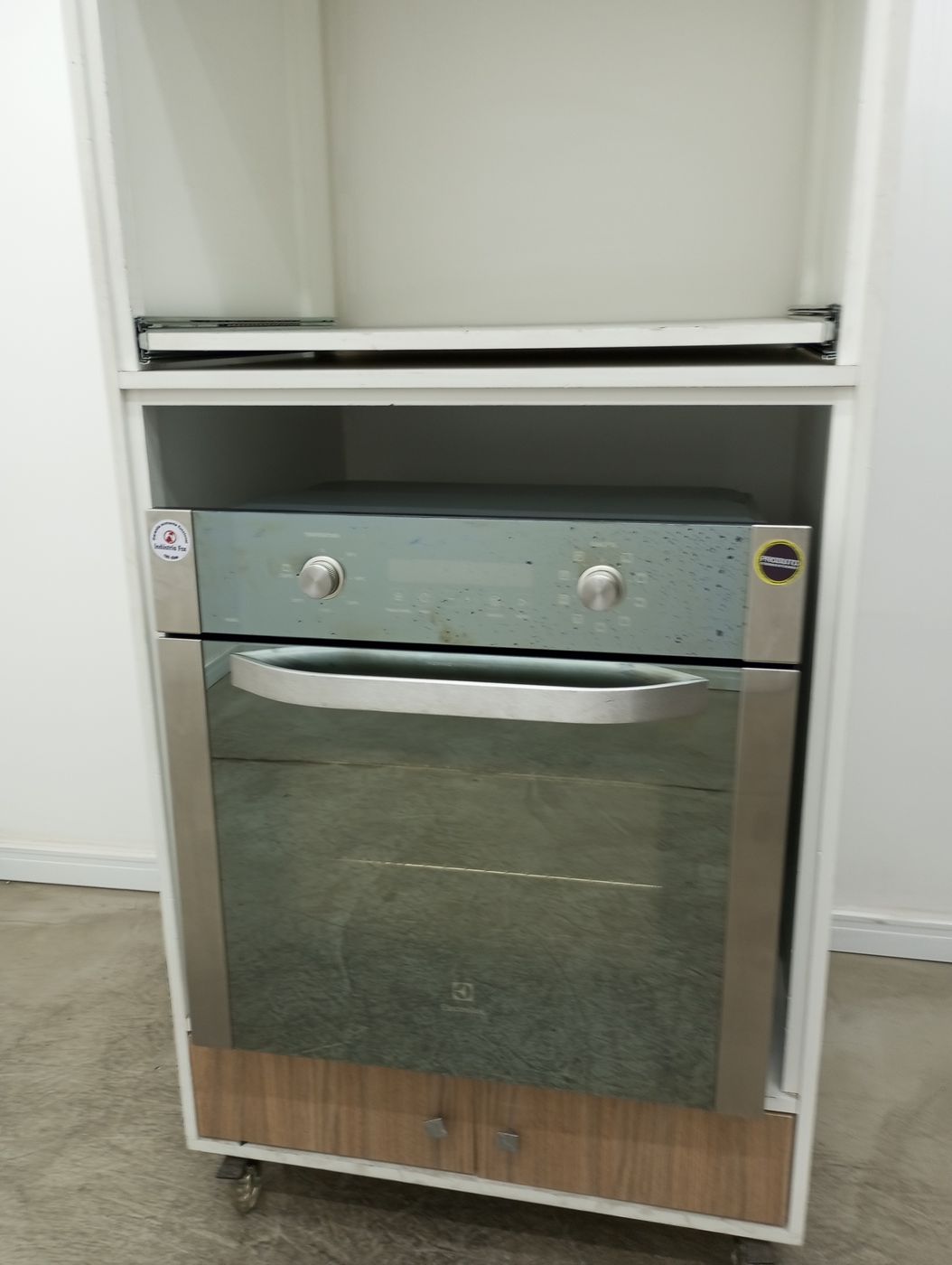 FORNO ELECTROLUX OE8DX ELETRICO EMBUTIR OE8DX