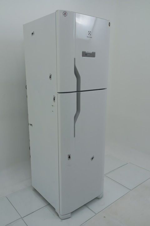 REFRIGERADOR ELECTROLUX DFN44 FROST FREE 400L