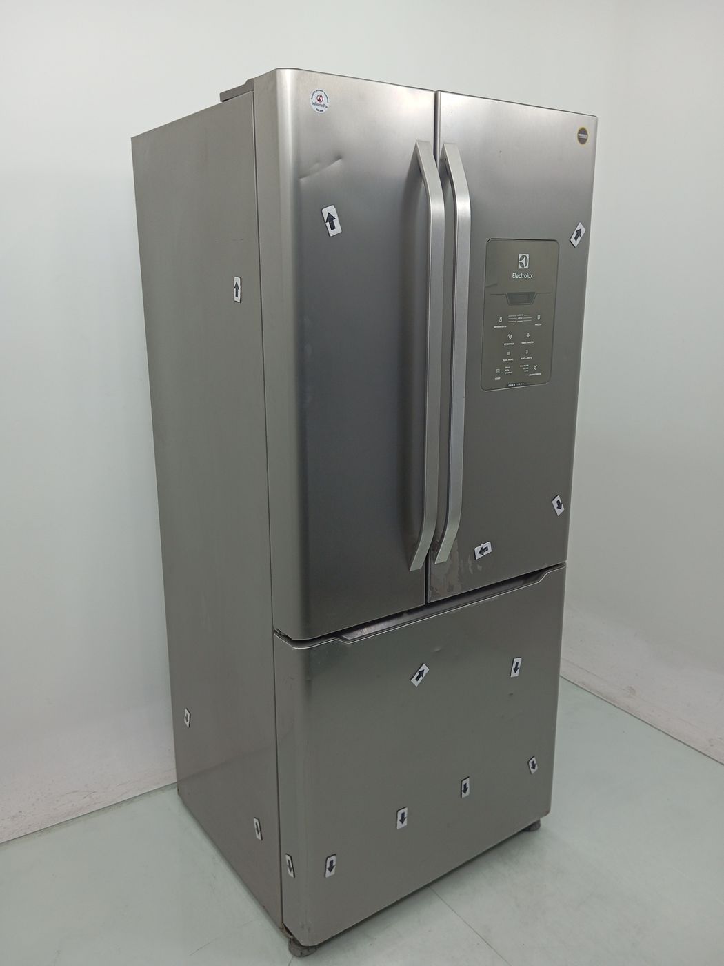 REFRIGERADOR ELECTROLUX DM84X   FROST FREE 57