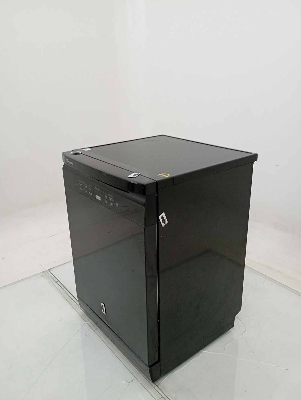 LAVA LOUCAS ELECTROLUX LL14P - Lava Louça Ele