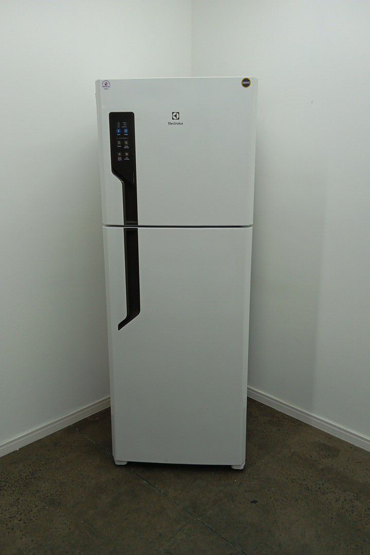 REFRIGERADOR ELECTROLUX IT56 FROST FREE INVER