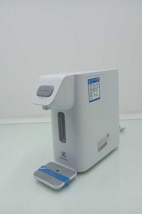 PURIFICADOR ELECTROLUX PE15B ELETRÔNICO - BRA