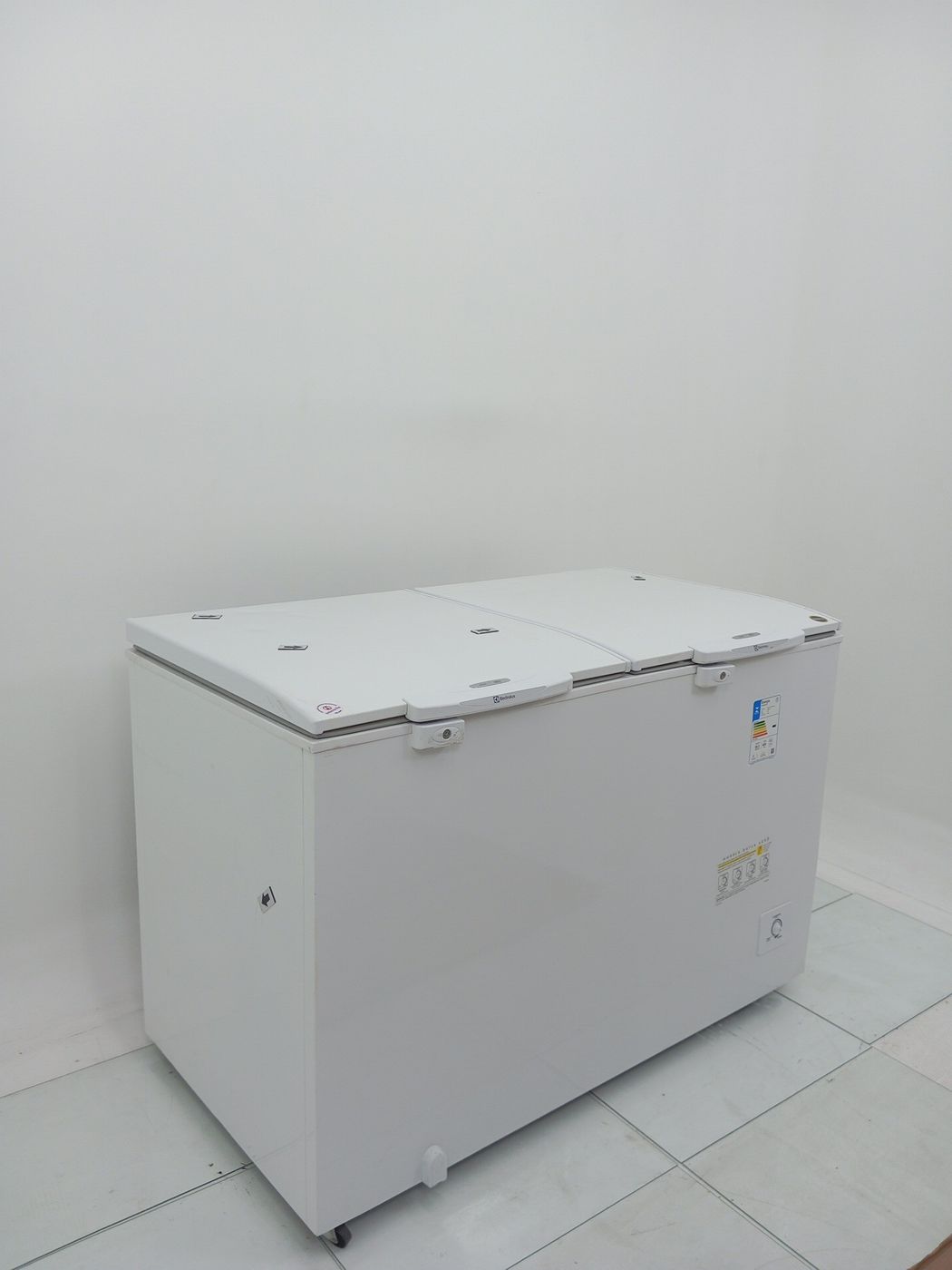 FREEZER ELECTROLUX H440 HORIZONTAL 400L - BRA