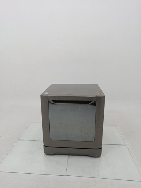 LAVA LOUCAS ELECTROLUX LE08S - Lava Louça Ele