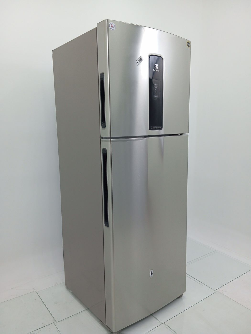 REFRIGERADOR ELECTROLUX IT70S FROST FREE INVE
