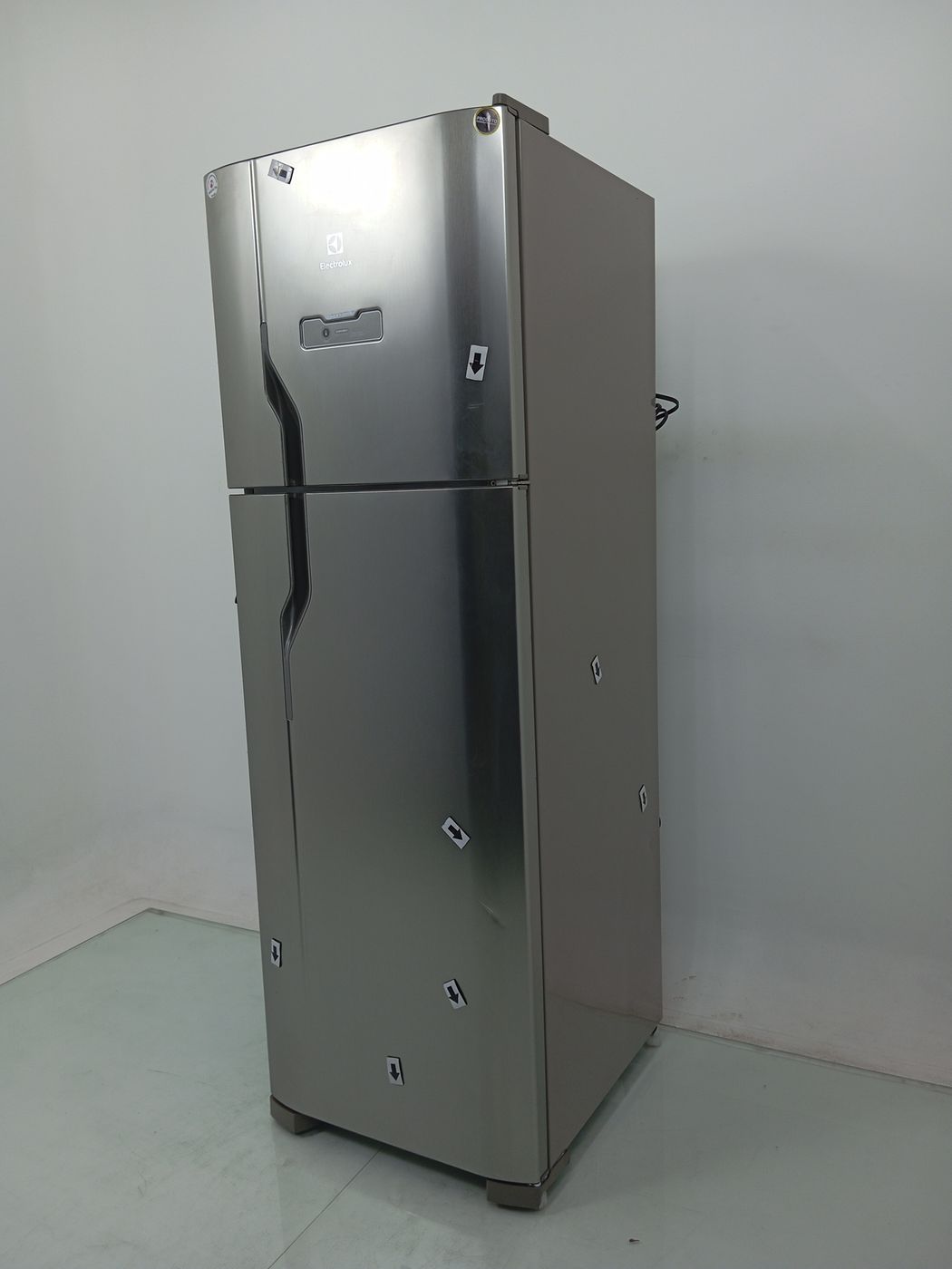 REFRIGERADOR ELECTROLUX DFX41 FROST FREE 371l
