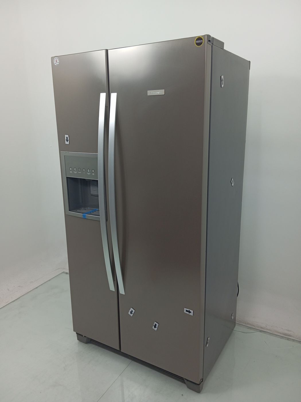 REFRIGERADOR ELECTROLUX SS72X FROST FREE SIDE