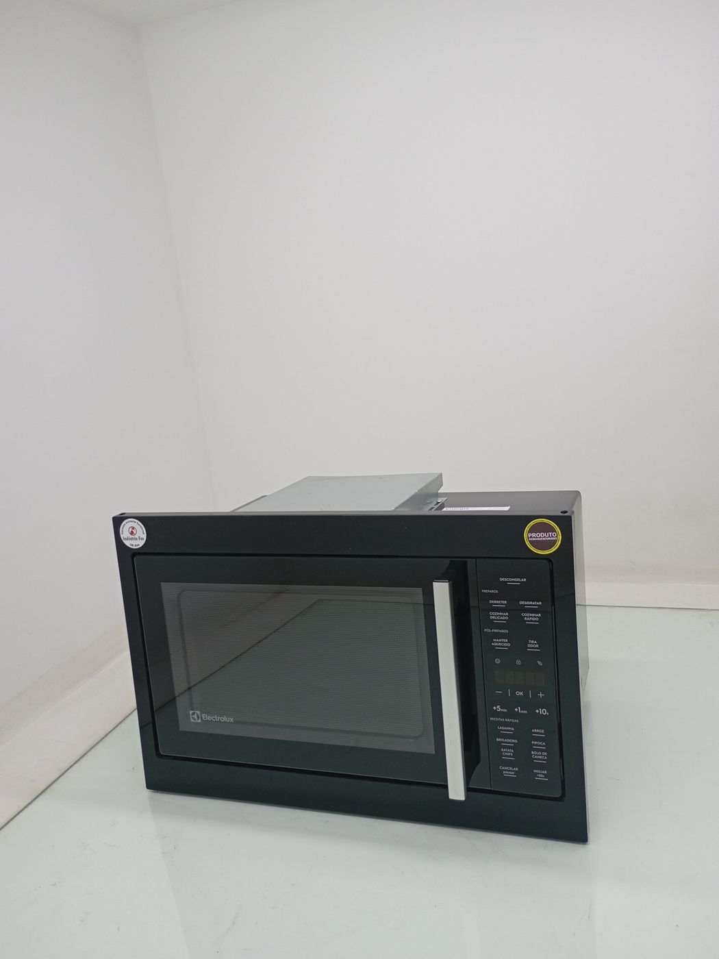 MICRO-ONDAS ELECTROLUX ME3BP - Micro-Ondas El