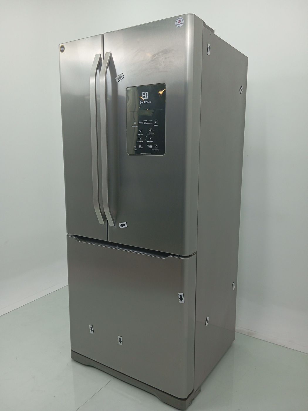 REFRIGERADOR ELECTROLUX DM84X   FROST FREE 57