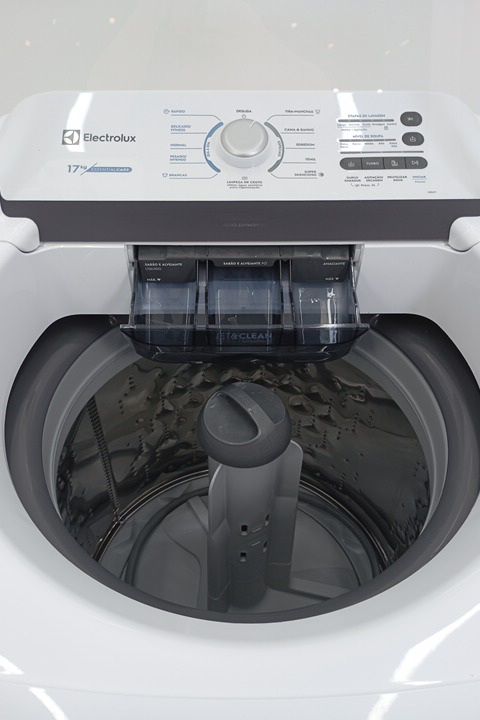 LAVADORA ELECTROLUX LED17 ROUPAS TOP LOAD 17K
