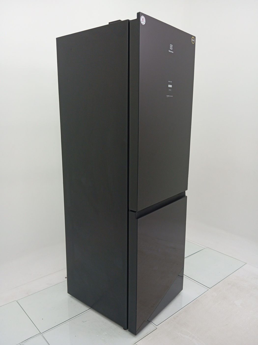 REFRIGERADOR ELECTROLUX IB42G FROST FREE INVE