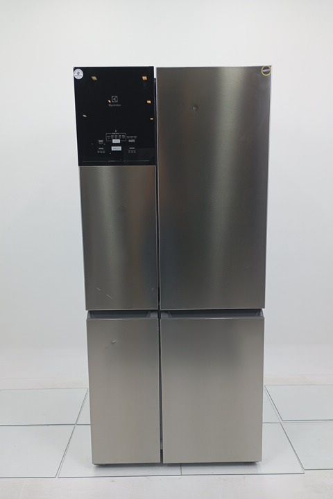 REFRIGERADOR ELECTROLUX IQ8S FROST FREE MULTI