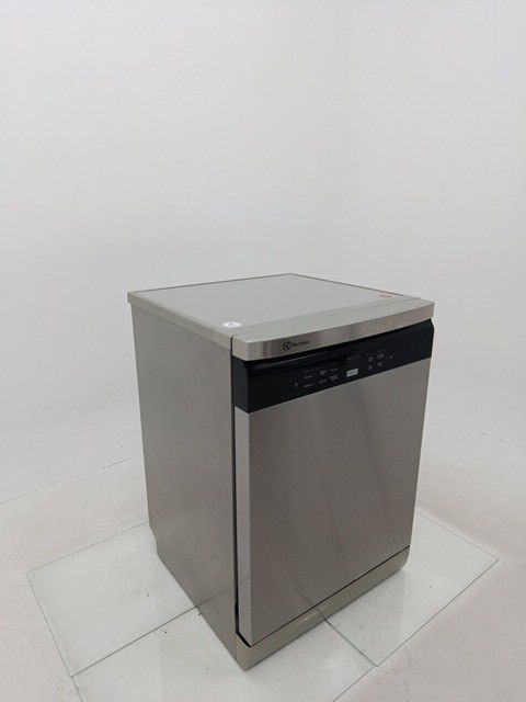 LAVA LOUCAS ELECTROLUX LL14X - Lava Louça Ele