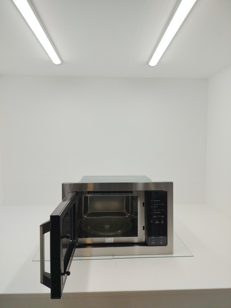 MICRO-ONDAS ELECTROLUX MX43T DE EMBUTIR 34L E
