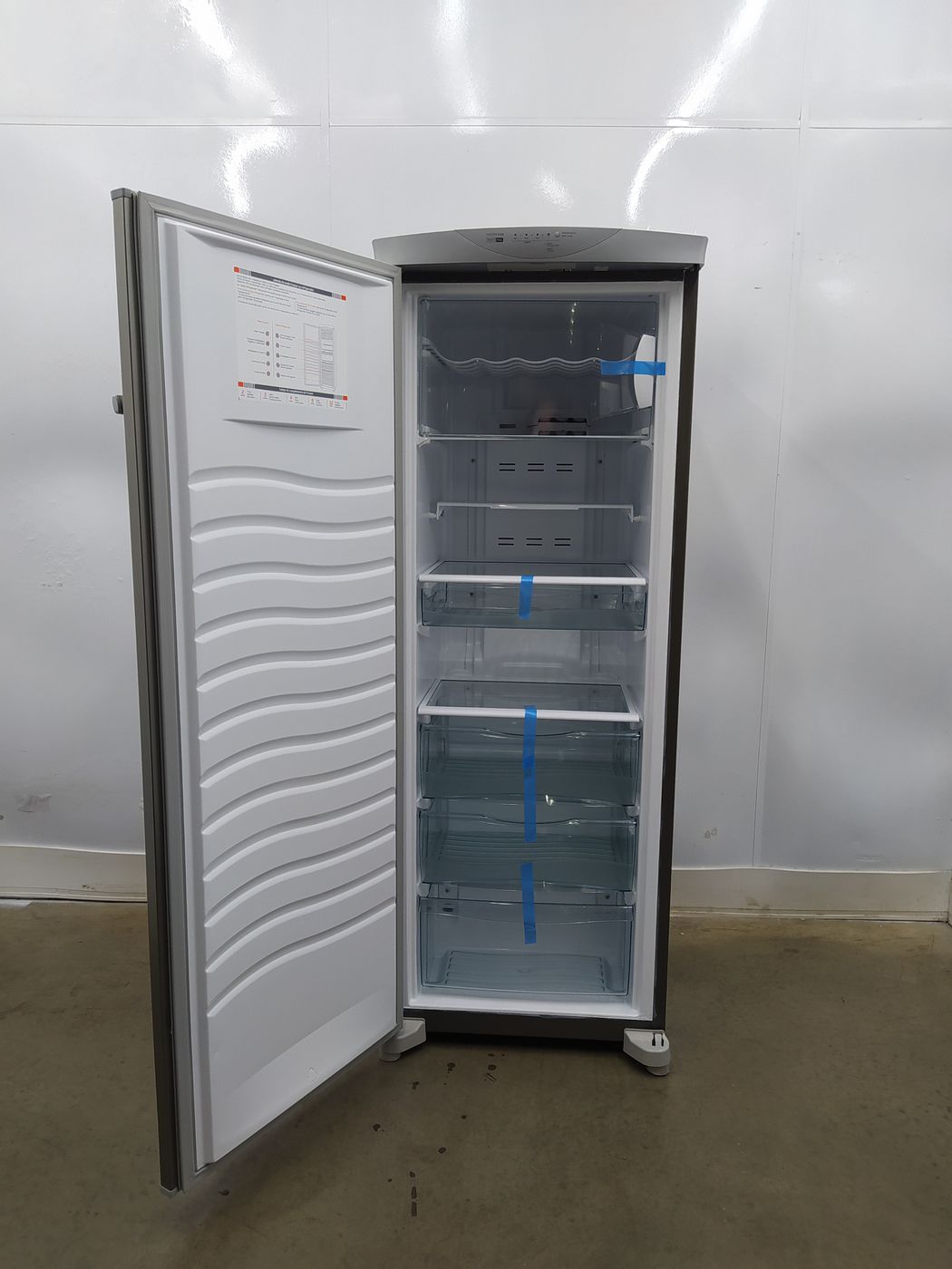 Freezer Brastemp 228l Vertical Flex Frost Free 1 Porta Inox TudoBônus