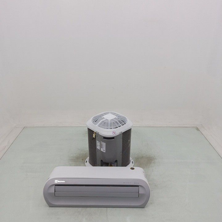 AR CONDICIONADO ELECTROLUX JE09F INVERTER 9.0