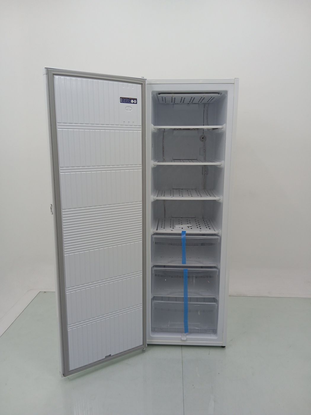 FREEZER ELECTROLUX FEI27 VERTICAL CYCLE DEFRO