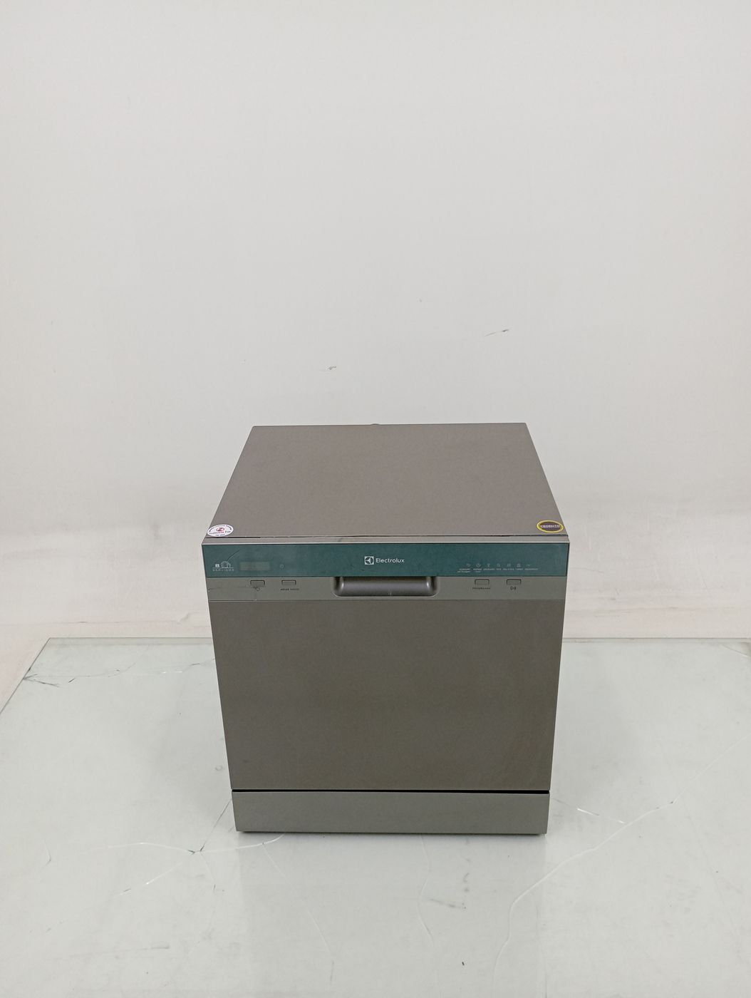 LAVA LOUCAS ELECTROLUX LL08S - Lava Louça Ele