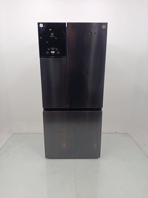 REFRIGERADOR ELECTROLUX IM8B FROST FREE INVER