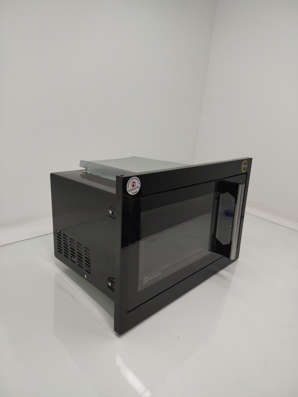 MICRO-ONDAS ELECTROLUX ME3BP EMBUTIR 34L COM 