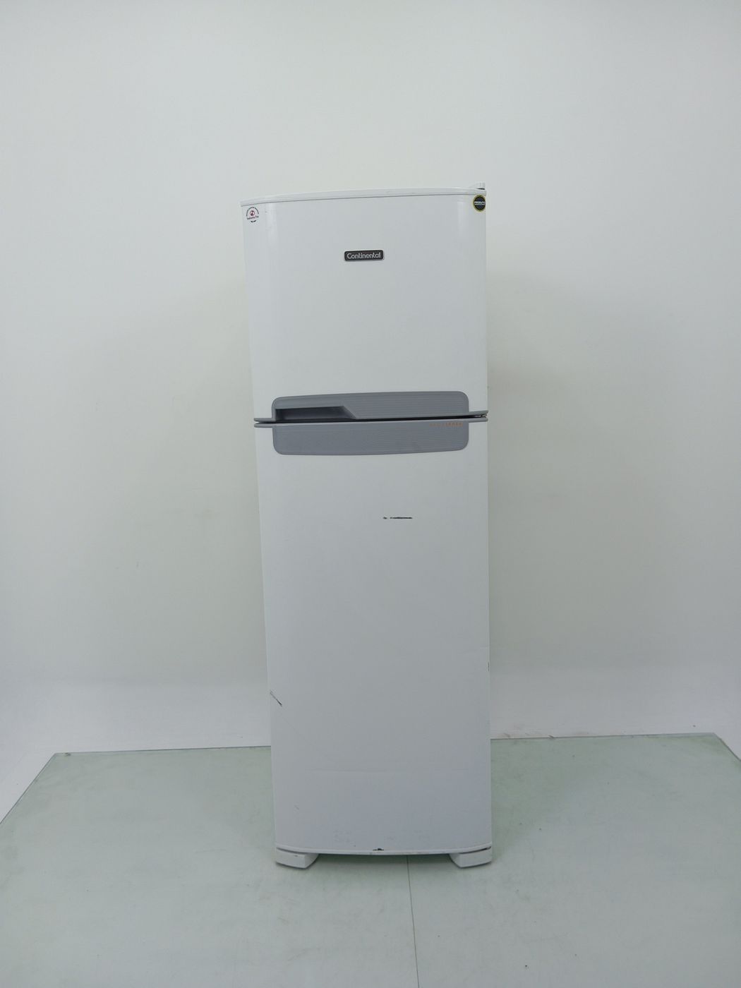 REFRIGERADOR ELECTROLUX TC41-   FROST FREE 37
