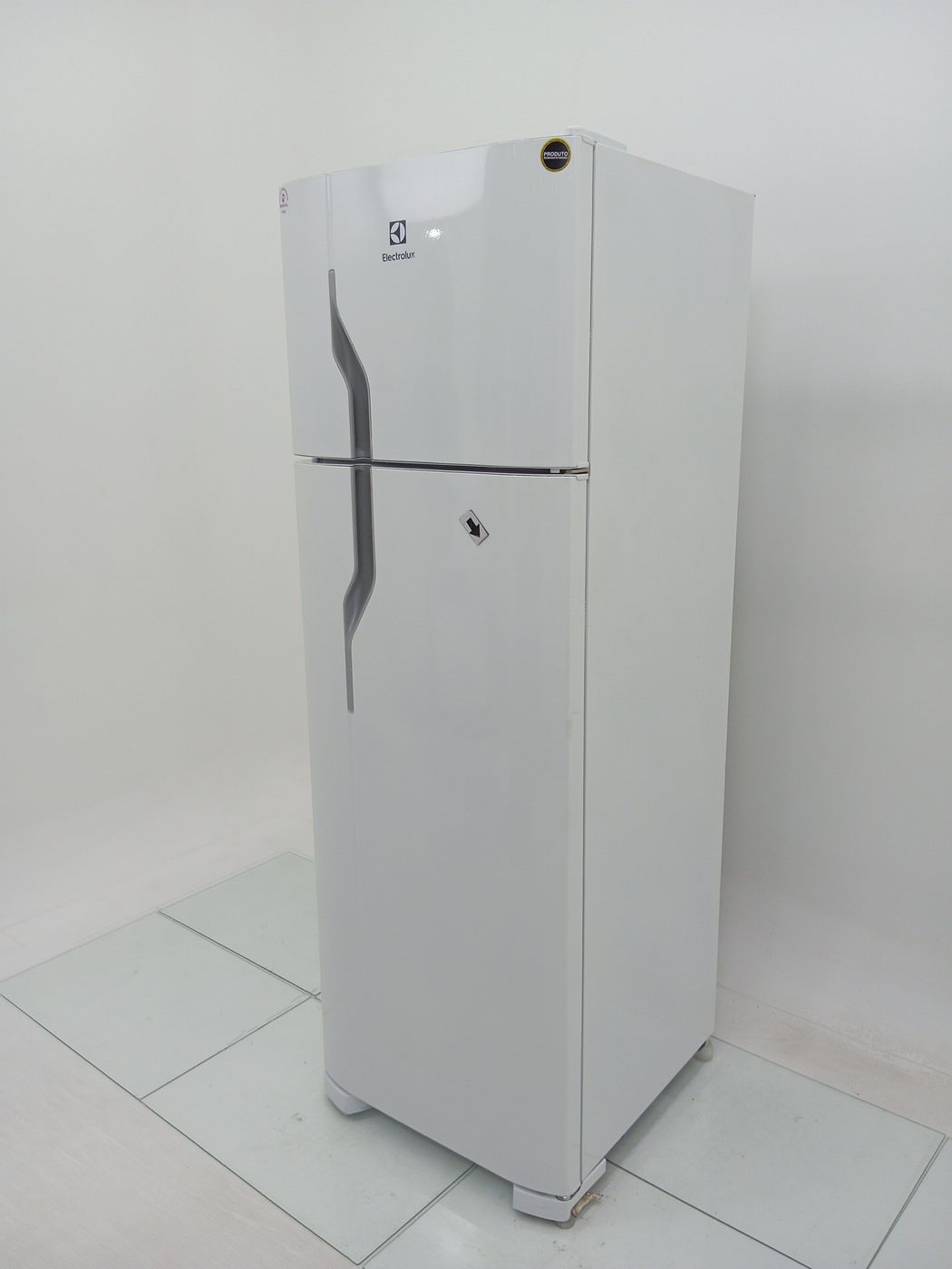 REFRIGERADOR ELECTROLUX DC35A   DUAS PORTAS C