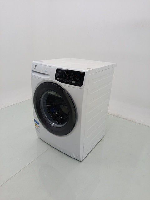 LAVADORA ELECTROLUX FRONT LOAD LFE11 11KG INV