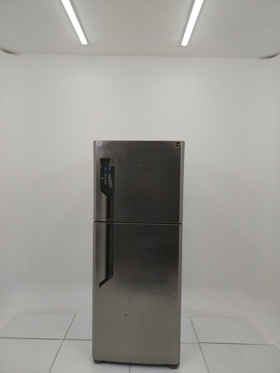 REFRIGERADOR ELECTROLUX TF55S   FROST FREE 43