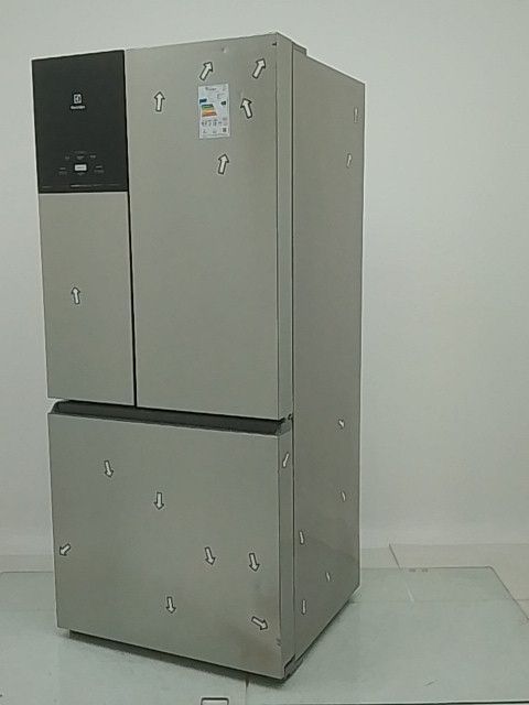 GELADEIRA ELECTROLUX IM8S FROST FREE INVERTER