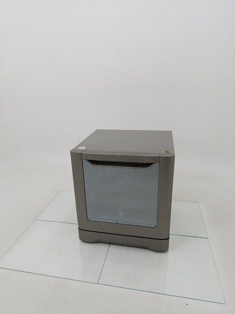 LAVA LOUCAS ELECTROLUX LE08S - Lava Louça Ele