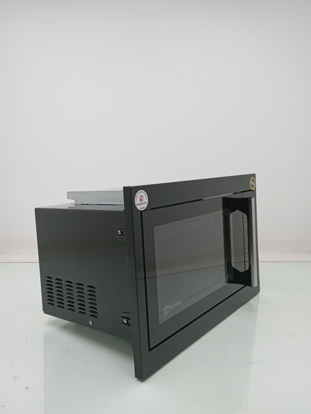 MICRO-ONDAS ELECTROLUX ME3BP - Micro-Ondas El