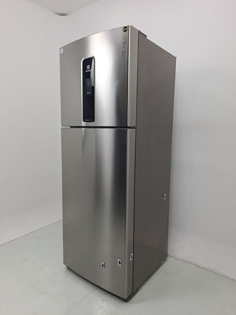 REFRIGERADOR ELECTROLUX IT70S FROST FREE INVE