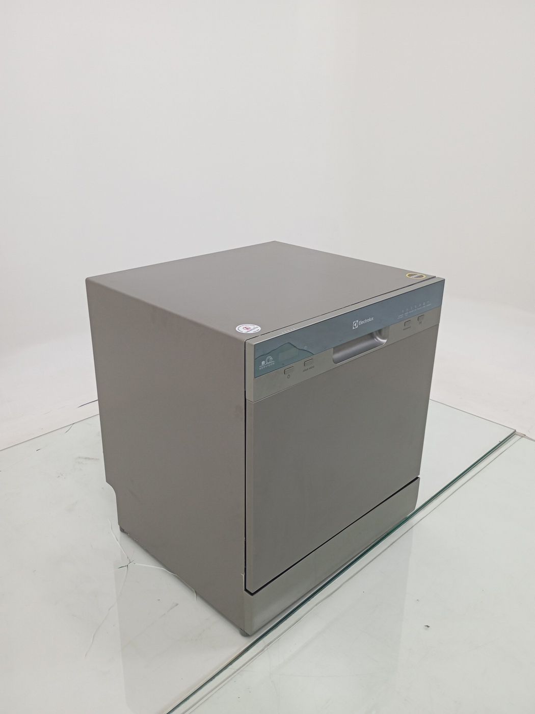 LAVA LOUCAS ELECTROLUX LL08S - Lava Louça Ele